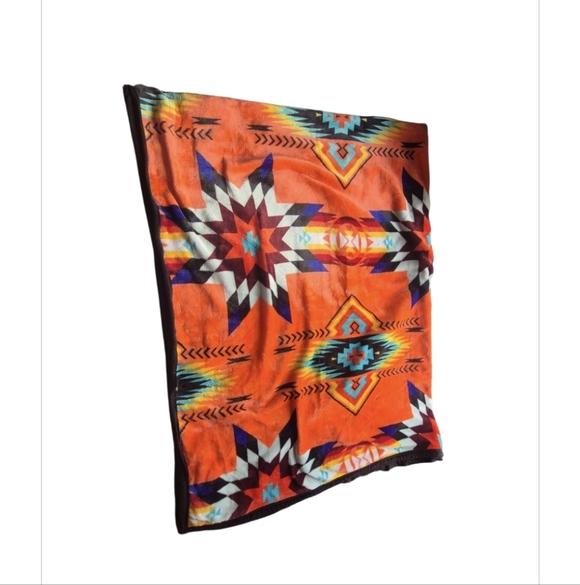 Colorful Geometric Pattern Blanket - Picture 2 of 5